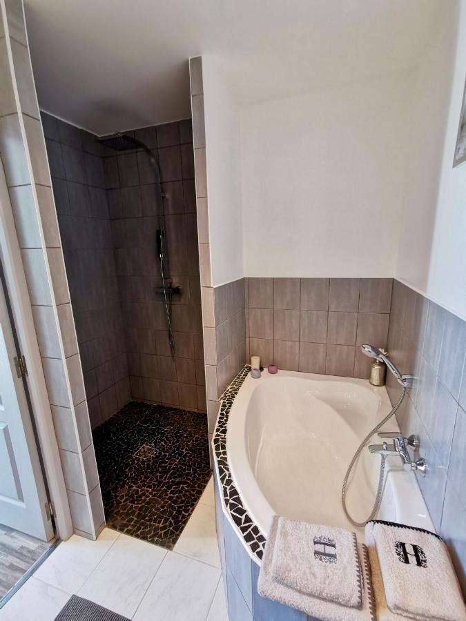 Le Mas Des Loges - Les Vans / Chambonas Exteriör bild